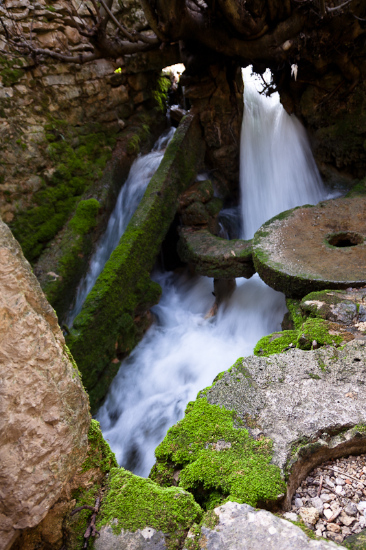 Ugodno prijepodne uz tok rijeke Karešnice i stare zapuštene mlinove, foto: Darko Belančić