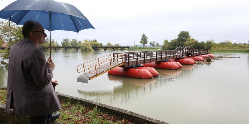 Karlovac: Iako su vodostaji Kupe i Korane povišeni ne prijeti opasnost od poplave