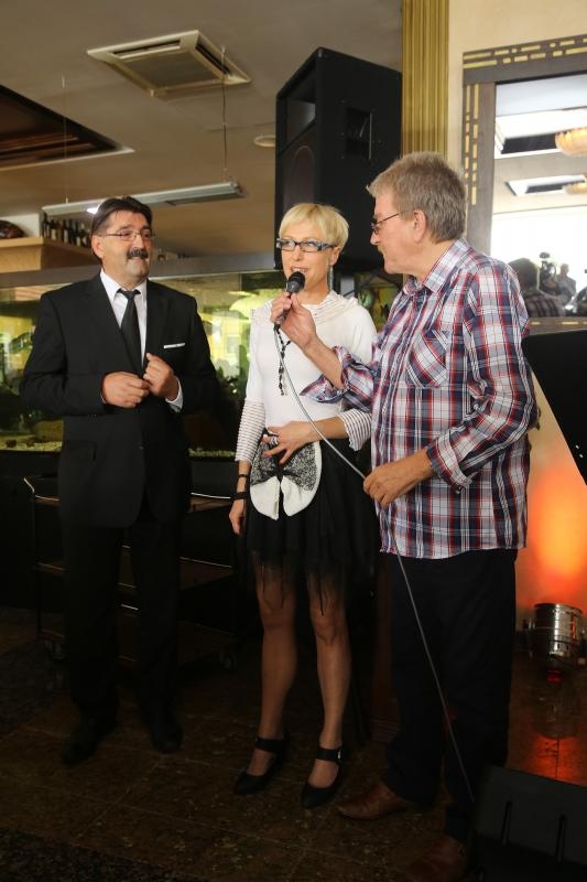 Zadar – Poznati zadarski ugostitelj Erik Pavin na rucak je pozvao djelatnike Cistoce koji su mogli gustati u vrhunskom ribljem meniju. Photo: Filip Brala/PIXSEL Zadar – Poznati zadarski ugostitelj Erik Pavin na rucak je pozvao djelatnike Cistoce koji su mogli gustati u vrhunskom ribljem meniju. Photo: Filip Brala/PIXSEL