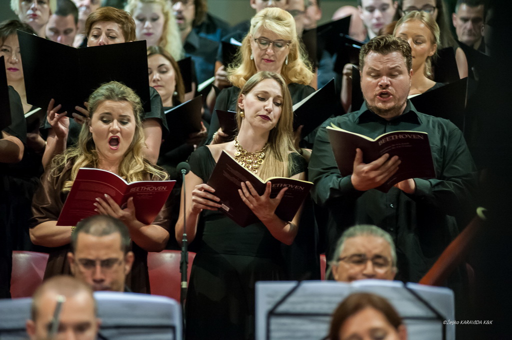 Zadarski komorni orkestar: Beethovenova Deveta simfonija u katedrali Sv. Stošije