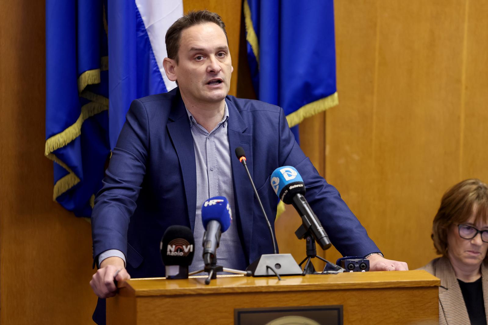 Sjednica Gradskog vijeća Grada Zadra Sjednica Gradskog vijeća Grada Zadra