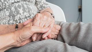 starci starac penzioneri umirovljenici stariji ljudi starost penzija mirovina starci starac penzioneri umirovljenici stariji ljudi starost penzija mirovina