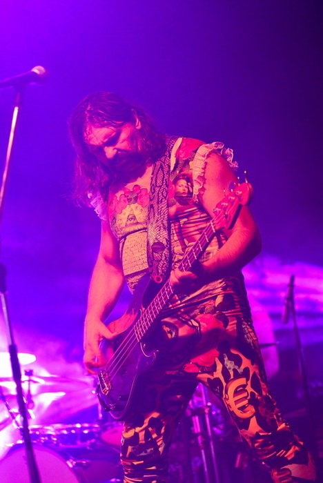 U povodu 4. rođendana Boutique hostela Forum, “najpristojniji mogući” riječki Let 3 održao je fenomenalan koncert na antičkom Forumu