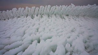 Senj u zagrljaju ledenog pokrivača, foto: Leo Banić