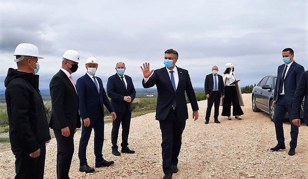 Andrej Plenković, Korlat