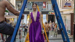 Ulična modna revija #INSPIREDBYART by Hippy Garden Ulična modna revija #INSPIREDBYART by Hippy Garden