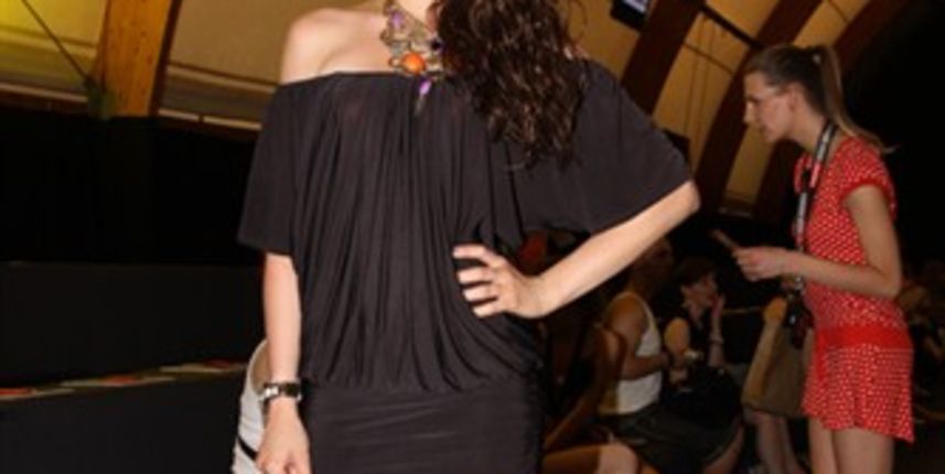 Maja Cvjetković plijenila pažnju vatrenim izgledom (Tportal.hr) Maja Cvjetković plijenila pažnju vatrenim izgledom (Tportal.hr)