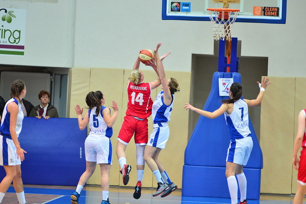 SC Višnjik, dvorana 3. Finale doigravanja za prvaka Hrvatske: ŽKK Zadar – ŽKK Medveščak 54-76 SC Višnjik, dvorana 3. Finale doigravanja za prvaka Hrvatske: ŽKK Zadar – ŽKK Medveščak 54-76