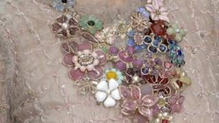 Ogrlica sa stavom (Moda.hr)