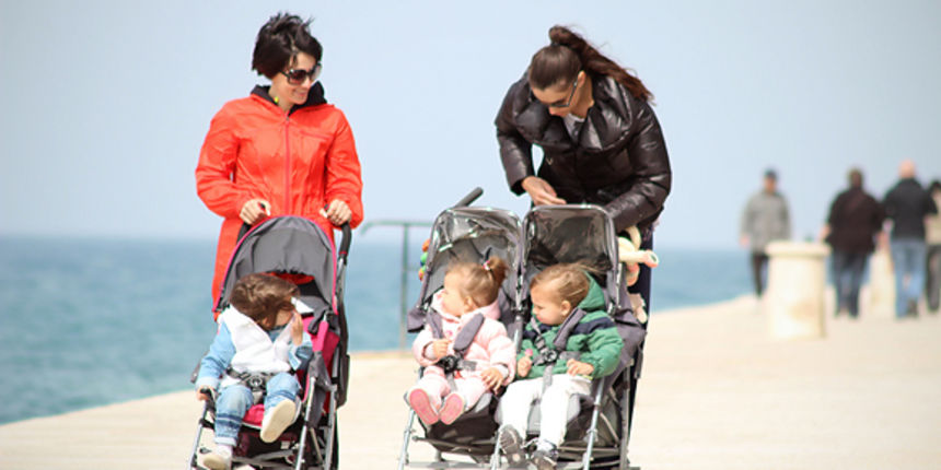 Đir po gradu  5. travnja 2012. majčinstvo (foto:Saša Čuka)