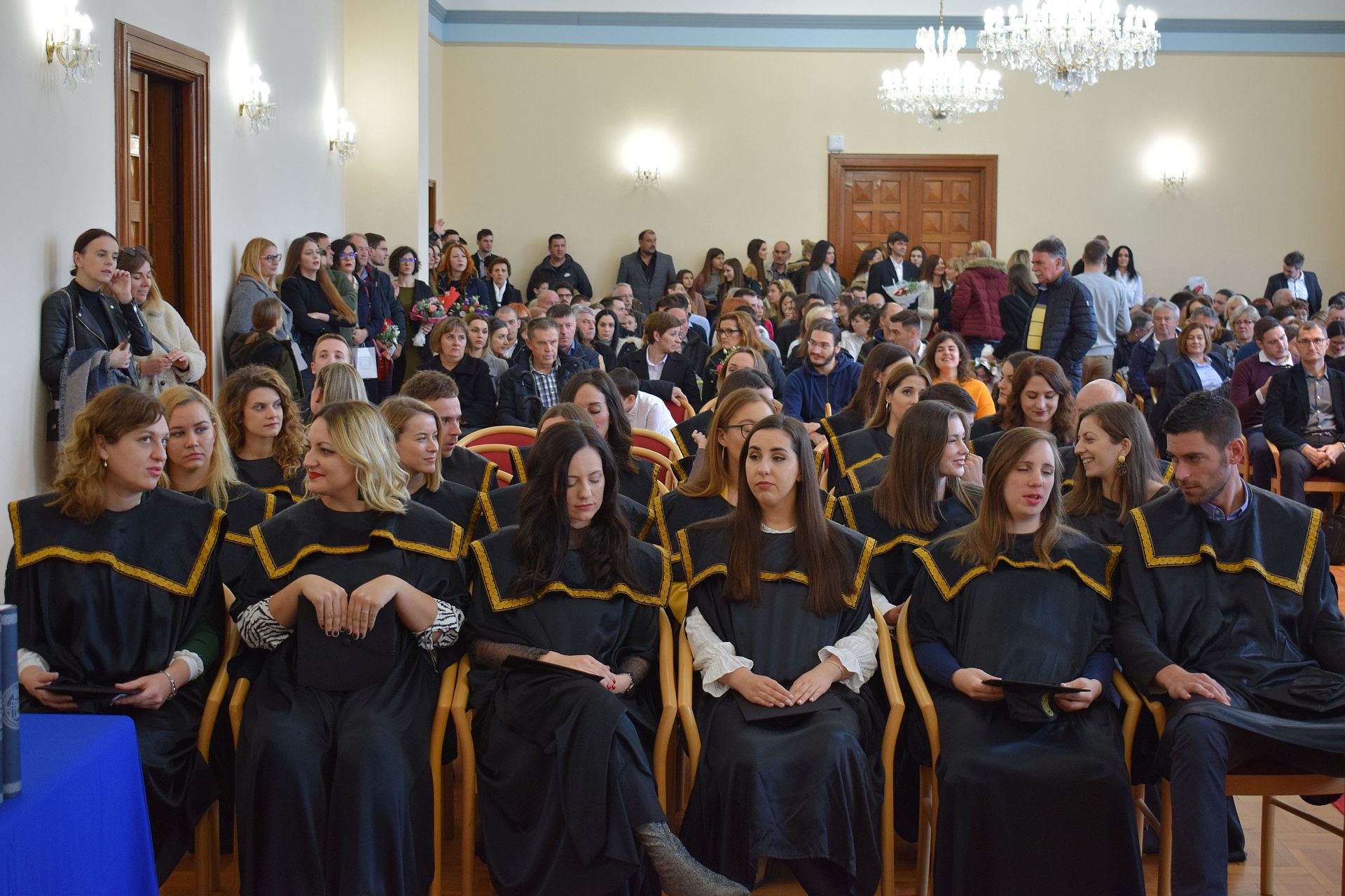 Na Sveučilištu u Zadru promovirano 160 magistrica i magistara Na Sveučilištu u Zadru promovirano 160 magistrica i magistara