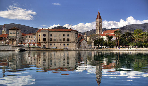 Djir po Dalmaciji, Trogir