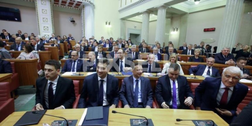 Prvo zasjedanje Hrvatskoga sabora u 9. sazivu. Bozo Petrov, Andrej Plenkovic, Gordan Jandrokovic, Zvonko Kusic. Photo: Robert Anic/PIXSELL