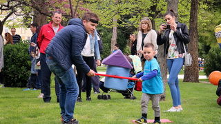 Sportska manifestacija za djecu “1000 koraka kroz 1000 ulica” SŠ “Loptica” Sportska manifestacija za djecu “1000 koraka kroz 1000 ulica” SŠ “Loptica”