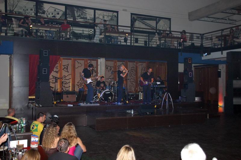 Image 1207849 (auto)