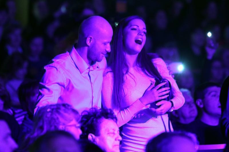 U koncertnoj dvorani Vatroslav Lisinski održan koncert “Hiljade pahulja bijelih” posvećen Kemalu Montenu. Foto. Goran Stanzl/PIXSELL U koncertnoj dvorani Vatroslav Lisinski održan koncert “Hiljade pahulja bijelih” posvećen Kemalu Montenu. Foto. Goran Stanzl/PIXSELL