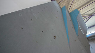 Penjačka stijena u bibinjskoj sportskoj dvorani, Foto: Leo Banić Penjačka stijena u bibinjskoj sportskoj dvorani, Foto: Leo Banić