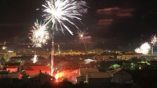 Zadarski doček Nove godine uz veliki vatromet Zadarski doček Nove godine uz veliki vatromet