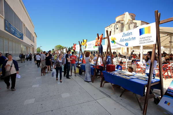 Subotnji šušur na Poluotoku 9. svibnja 2015. Foto: Roberto Lerga Subotnji šušur na Poluotoku 9. svibnja 2015. Foto: Roberto Lerga