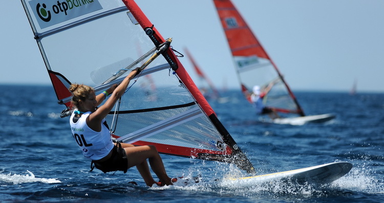 Zadar, 080711.
Svjetsko juniorsko prvenstvo u jedrenju 07.-15.srpnja 2011.
ISAF 2011.
U organizaciji jedrlicarskog kluba Uskok iz Zadra odrzava se svjetsko juniorsko prvenstvo u jedrenju za klase SL 16, 420, 29er, Laser i RS-X. Na prvenstvu se natjece 350 Zadar, 080711.
Svjetsko juniorsko prvenstvo u jedrenju 07.-15.srpnja 2011.
ISAF 2011.
U organizaciji jedrlicarskog kluba Uskok iz Zadra odrzava se svjetsko juniorsko prvenstvo u jedrenju za klase SL 16, 420, 29er, Laser i RS-X. Na prvenstvu se natjece 350