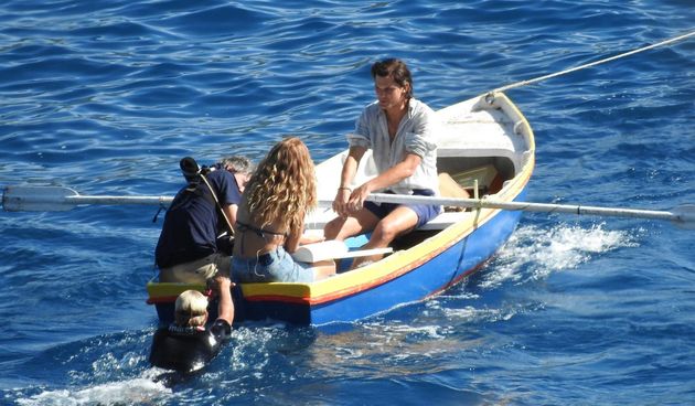 Glumci Lily James i Jeremy Irvine na snimanju filma Mamma Mia 2.