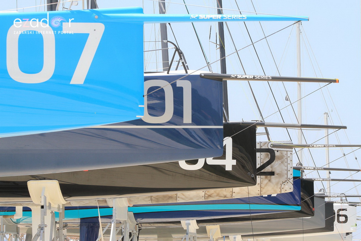 U marinu Dalmacija stigle jedrilice sudionice regate TP52 Super Series