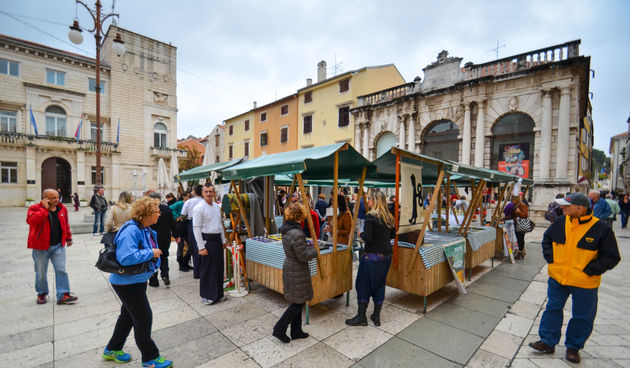 Narodni trg: Sajam udruga, foto: Marin Pitton