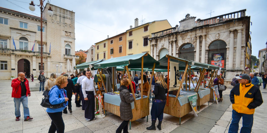 Narodni trg: Sajam udruga, foto: Marin Pitton Narodni trg: Sajam udruga, foto: Marin Pitton