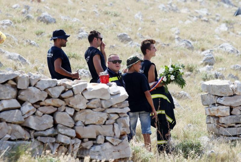 30.08.2015., Kornati – Na otoku Kornatu obiljezena je 8. obljetnica stradanja 12 vatrogasaca iz Sibenika, Vodica i Tisnog. Photo: Dusko Jaramaz/PIXSELL 30.08.2015., Kornati – Na otoku Kornatu obiljezena je 8. obljetnica stradanja 12 vatrogasaca iz Sibenika, Vodica i Tisnog. Photo: Dusko Jaramaz/PIXSELL