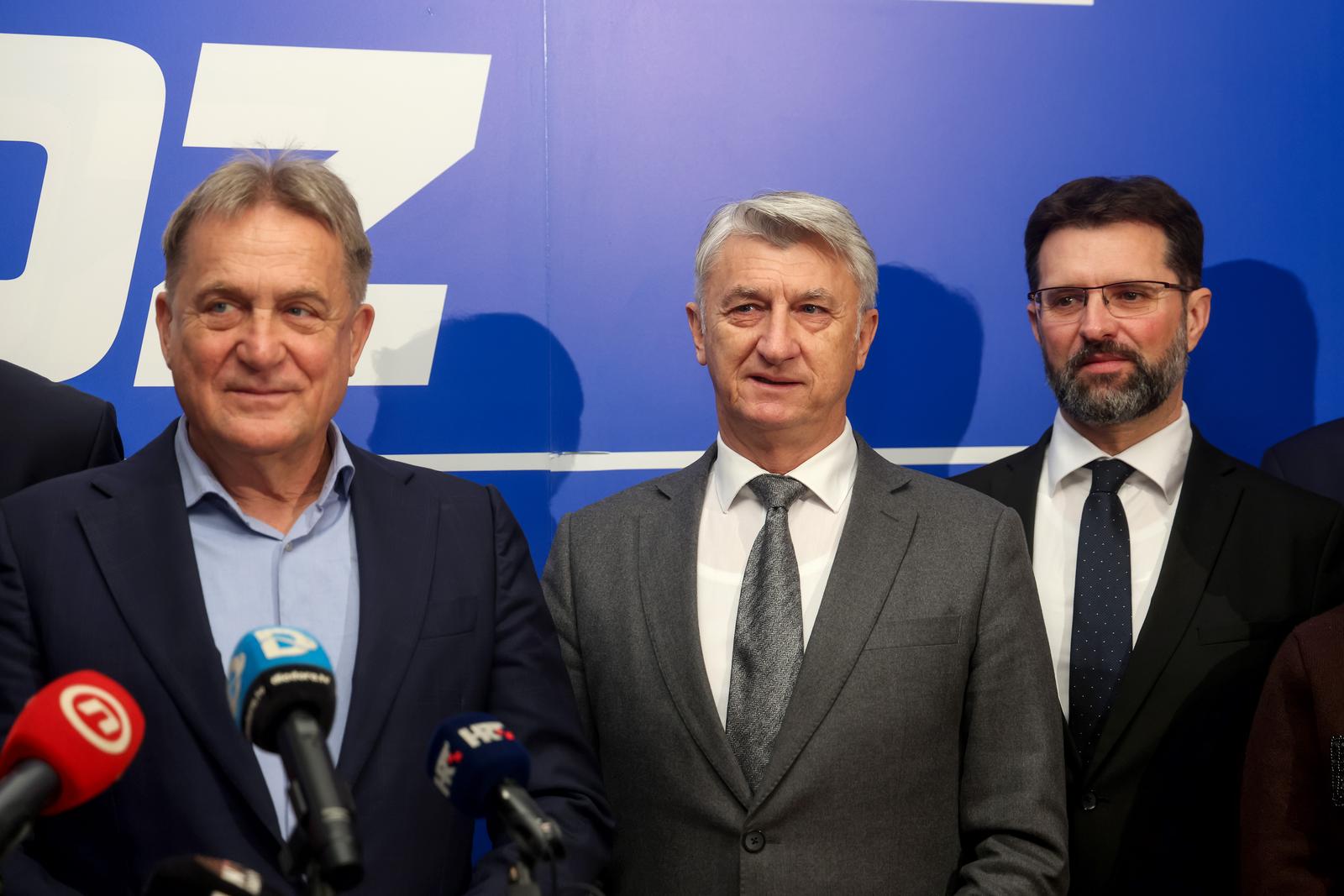 HDZ Zadarske županije i grada Zadra ususret izborima održao pressicu HDZ Zadarske županije i grada Zadra ususret izborima održao pressicu