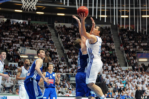 Najbolji navijači na svitu na utakmici Zadar-Cibona, Foto: Mia Čop Najbolji navijači na svitu na utakmici Zadar-Cibona, Foto: Mia Čop