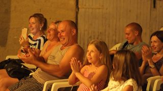 Zuhra i Drele nasmijali Bibinjce do suza