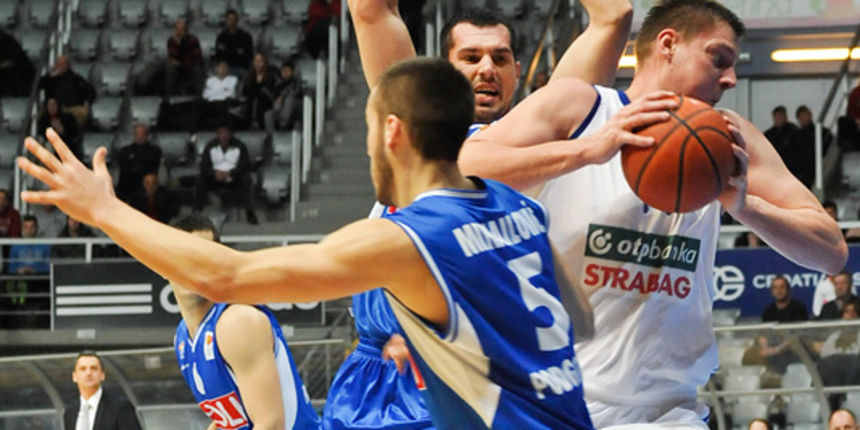 KK Zadar – KK Budućnost VOLI 60-72 (foto:Krešimir Sorić) KK Zadar – KK Budućnost VOLI 60-72 (foto:Krešimir Sorić)