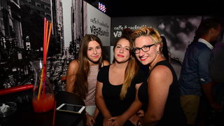 Nostromo & Vagabundo Vir: DJ Djuka i Led robot Nostromo & Vagabundo Vir: DJ Djuka i Led robot