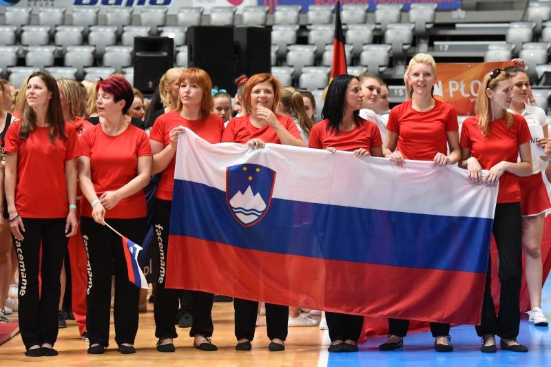 Zadar – U dvorani Krese Cosica na Visnjiku otvoreno je Europsko prvenstvo navijacica “European cheerleading championships 2015”. Danas i sutra svoje ce plesno akrobatske vjestine pokazati vise od 1500 natjecateljica. Photo: Dino Stanin/PIXSELL Zadar – U dvorani Krese Cosica na Visnjiku otvoreno je Europsko prvenstvo navijacica “European cheerleading championships 2015”. Danas i sutra svoje ce plesno akrobatske vjestine pokazati vise od 1500 natjecateljica. Photo: Dino Stanin/PIXSELL