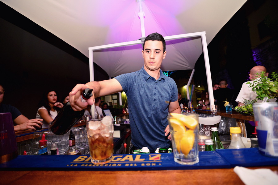 TEATRO BAR Otvorenje ljetne terase uz Violina energy performance TEATRO BAR Otvorenje ljetne terase uz Violina energy performance