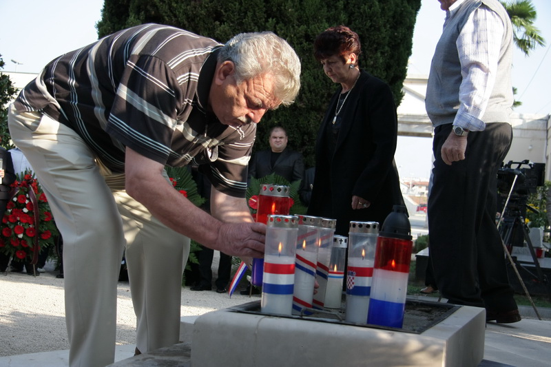 Image 1054169 (auto)