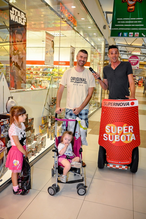 Povratak u školu i Supernova super subota! Foto: Iva Perinčić Povratak u školu i Supernova super subota! Foto: Iva Perinčić