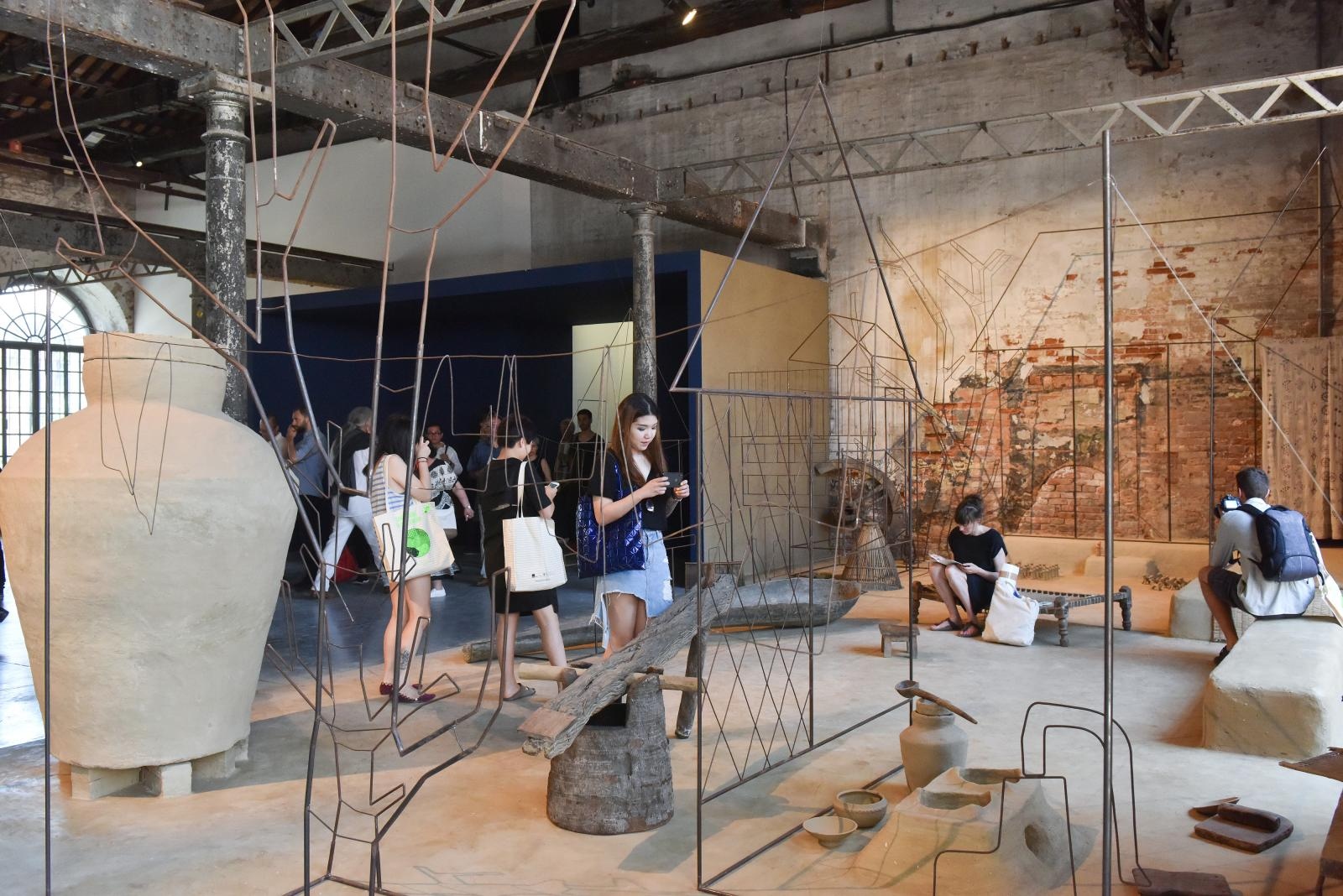 Na 16. Venecijanskom bijenalu otvoren Hrvatski paviljon s instalacijom Oblak Pergola Na 16. Venecijanskom bijenalu otvoren Hrvatski paviljon s instalacijom Oblak Pergola