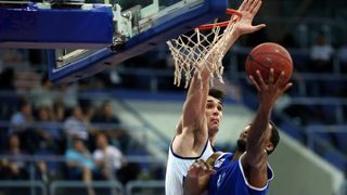 U KC Drazen Petrovic odigrana utakmica poluzavrsnice doigravanja KK Cibona – KK Zadar 87-81. Photo: Slavko Midzor/PIXSELL U KC Drazen Petrovic odigrana utakmica poluzavrsnice doigravanja KK Cibona – KK Zadar 87-81. Photo: Slavko Midzor/PIXSELL