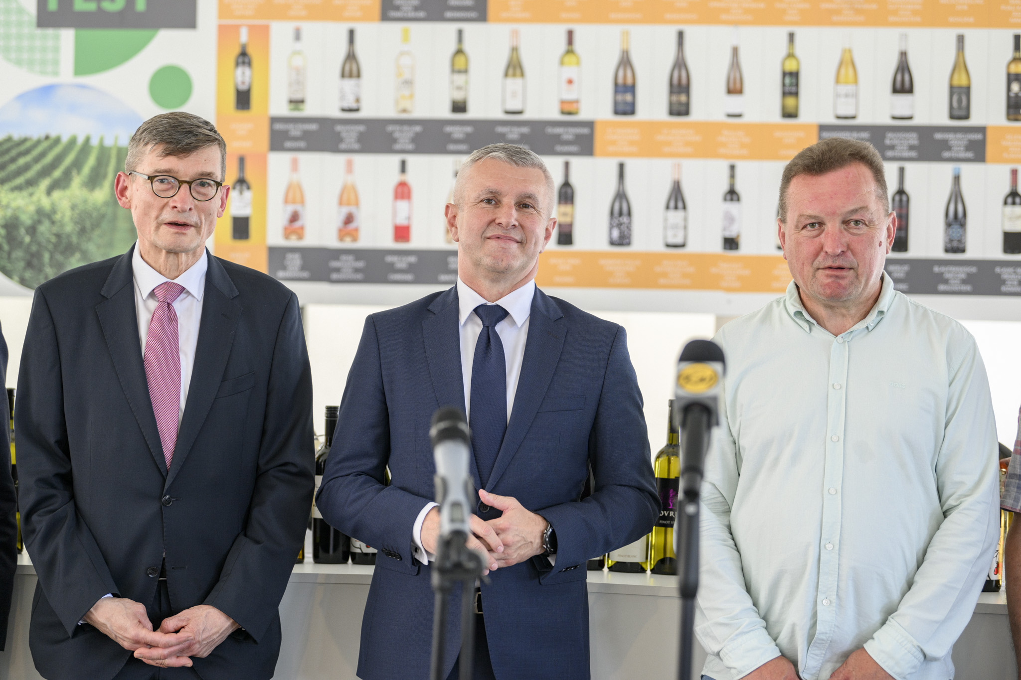 U Bedenici svečano otvoren prvi Eco-Wine Fest uz koncerte Vatre i Soul Fingersa