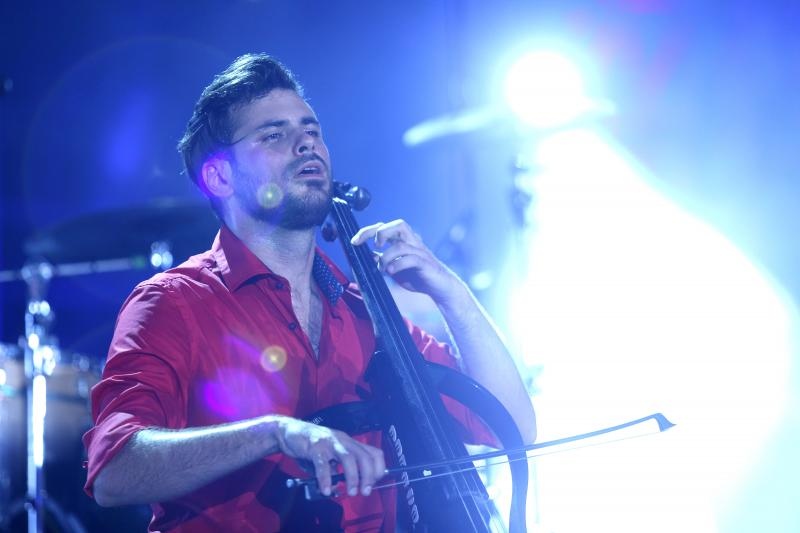 Zagreb Classic: Rođendanski koncert 2Cellos, Zucchera i Olivera na Tomislavcu. Photo: Anto Magzan/PIXSELL Zagreb Classic: Rođendanski koncert 2Cellos, Zucchera i Olivera na Tomislavcu. Photo: Anto Magzan/PIXSELL