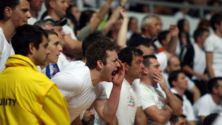 Zagreb, 180513.
Dvorana Kresimira Cosica. Kosarkaska utakmica polufinala doigravanja za prvaka Hrvatske (1 utakmica) izmedju KK Zadar i KK Cedevita.
Na fotografiji: navijaci Zadra Tornado.
Foto: Jure Miskovic / CROPIX Zagreb, 180513.
Dvorana Kresimira Cosica. Kosarkaska utakmica polufinala doigravanja za prvaka Hrvatske (1 utakmica) izmedju KK Zadar i KK Cedevita.
Na fotografiji: navijaci Zadra Tornado.
Foto: Jure Miskovic / CROPIX