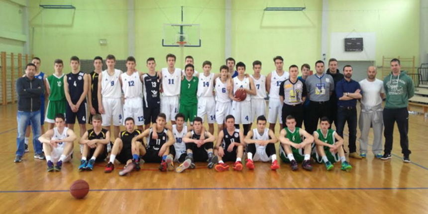 Sudionici utakmice Reprezentacije županije i KK Zadar u Pakoštanima Sudionici utakmice Reprezentacije županije i KK Zadar u Pakoštanima