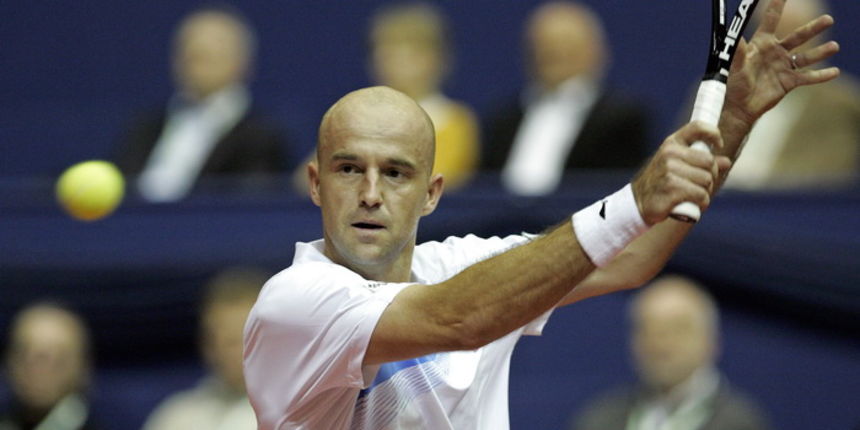 Zagreb, 030211.U Domu sportova od 29.01.-06.02. odrzava se teniski turnir PBZ Zagreb Indoors. U drugom kolu Ivan Ljubicic (CRO) pobijedio je Daniel Brandsa (GER).Na slici: Ivan Ljubicic.Foto: Neja Markicevic / CROPIX Zagreb, 030211.U Domu sportova od 29.01.-06.02. odrzava se teniski turnir PBZ Zagreb Indoors. U drugom kolu Ivan Ljubicic (CRO) pobijedio je Daniel Brandsa (GER).Na slici: Ivan Ljubicic.Foto: Neja Markicevic / CROPIX