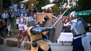 Spektakularnim Streličarskim turnirom “Put ratnika” završio Vikend na Dubovcu Spektakularnim Streličarskim turnirom “Put ratnika” završio Vikend na Dubovcu