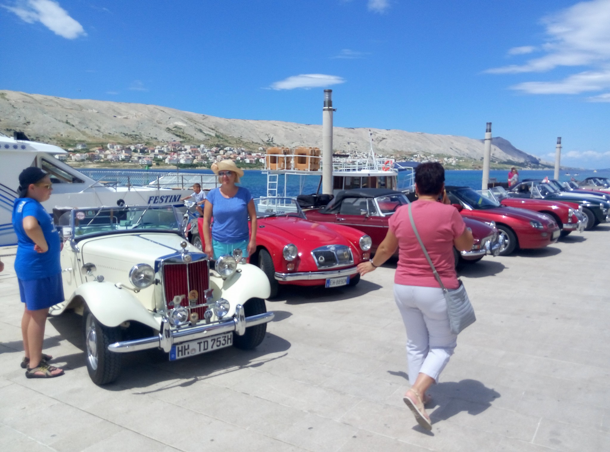 CROazia in MG karavana u Pagu CROazia in MG karavana u Pagu