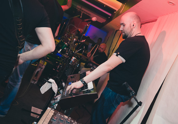 Ana Nikolić @ Hitch bar, 2.5.2015. (Foto: Ivan Toman)