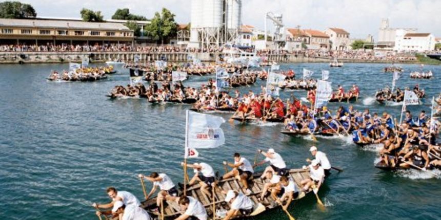 Maraton lađa na Neretvi (Foto: maraton-ladja.hr) Maraton lađa na Neretvi (Foto: maraton-ladja.hr)