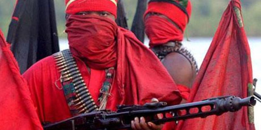 Nigerijski militanti (Foto: Telegraph.co.uk) Nigerijski militanti (Foto: Telegraph.co.uk)